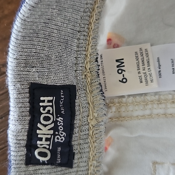 OshKosh baby boy khaki shorts 6-9M - Picture 3 of 5